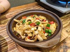 砂锅风味鱿鱼-悠味天老妈疙瘩汤(万达店)