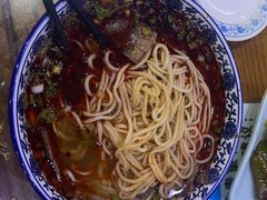 -伊穆祥牛肉面总店·清真