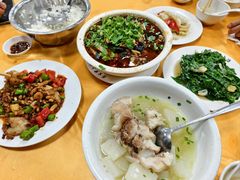 -荣生萝卜汤饭店