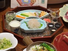-龙悦湾酒家·八阵鱼生·渔人码头店