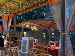 -二荆条·蜀鲜汇城市森林火锅