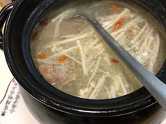 -老火大骨头汤馆