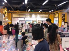 -泡泡玛特POPMART(上海环球港店)