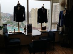 -宇翔服饰(双井桥东首城国际店)