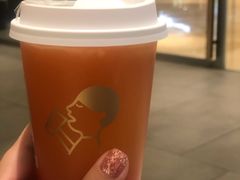 -喜茶(杭州滨江宝龙店)