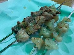 -超越海鲜屋(飞龙物业店)