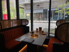 -铭牛烧肉·和牛海鲜自助(高新月牙湖店)