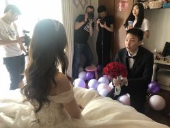 -艾米丽婚纱礼服