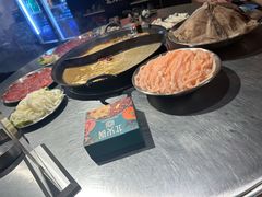 -鹿鸣山草本茶香火锅(园西路店)