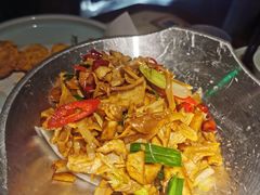 -韵秋荷(宝山龙湖天街店)