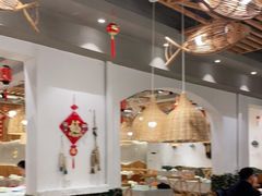-鲜榨果汁·啤酒鱼(环岛河店)