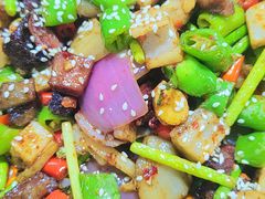 -阆辣荟餐饮(老味道8年·古城店)