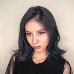 -Miracle集简美发沙龙