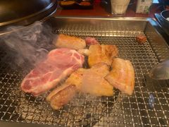 -肉甲韩国木炭烤肉(新壹街1店)