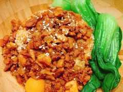 台湾卤肉饭-胜面