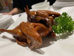 爆汁脆皮玻璃鸽-光明招待所(邦凯科技园店)