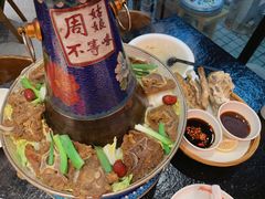 -周姑娘不等味·牛羊肉火锅·螃蟹罗氏虾·烤鱼烤串(高邮店)