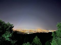 -鬼笑石后山停车场
