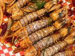 -覃记海鲜美食餐厅