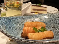 -翡翠小城·海鲜豆捞·广式点心(老佛爷店)