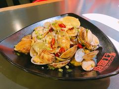-红钳侠小龙虾·烧烤(中赢康康谷店)
