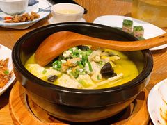 海鲜雪里蕻炖手工老豆腐-宁波柏悦酒店·钱湖渔港