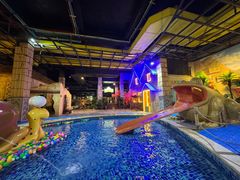 -泉城欧乐堡戏水湾艺术养生温泉