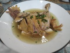 招牌土斩鸡-八张桌子(老店)