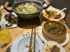 -全牛匠·乐山跷脚牛肉(新中关店)