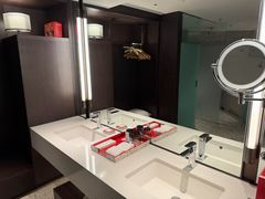 -上海外滩茂悦大酒店