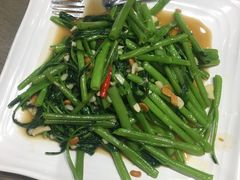 -The Dishes Seafood & Restaurant