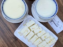 招牌传统双皮奶-周大娘牛乳(旧寨古村总店)