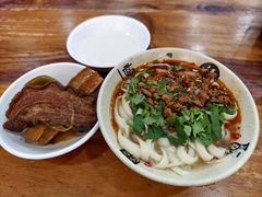 -任记七中刀削面(总店)