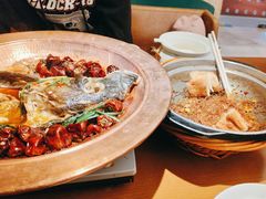 -饭怕鱼·黄焖鲟龙鱼(湖大店)