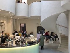-上海浦东国际机场-T2航站楼
