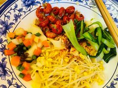 油泼扯面-陕味食族油泼面·小炒盖码面(双榆树店)