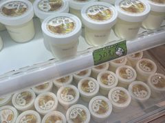 -正飞鲜奶(吐鲁番路店)