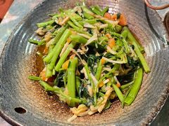 酸笋炒空心菜-浩海火燒雲傣家菜(静安芮欧店)
