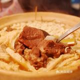 冬天当然要吃暖暖的羊肉煲啦 