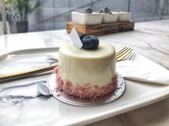 -UNI UNI(环亚凯瑟琳店)