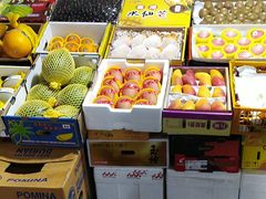 零售区-上海龙吴水胜海发市场