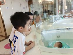 -贝爱时刻月子中心(宝安妇幼店)