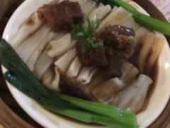 牛腩蒸陈村粉-喜鹊茶点.啫煲(车陂店)