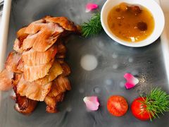滚石碳烤肉-蕃茄述·好汤自然来(江汉路店)
