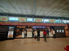 -肯德基(南京站A2检票口楼上)