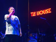 -TZ House音乐现场(来福士中心店)