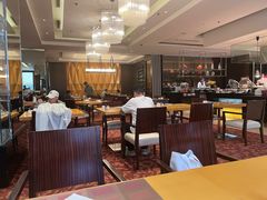 -上海西藏大厦万怡自助餐厅(徐汇店)