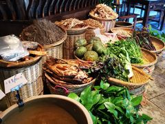 -老湖南民间菜·牛肉十八炒(花都店)
