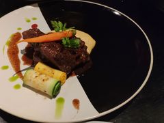 红酒烩澳洲牛脸肉-C&R西班牙餐厅