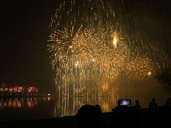 -鑫悦楼煎蟹·16年海鲜大排档